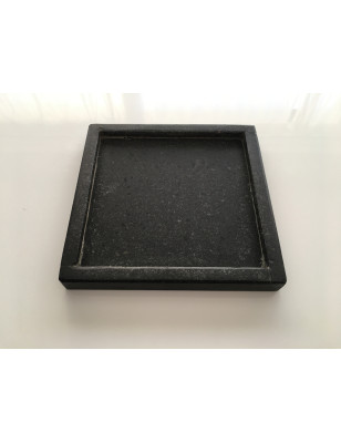 Lavasten lysestage 20 x 20 cm | Naturligt råt design