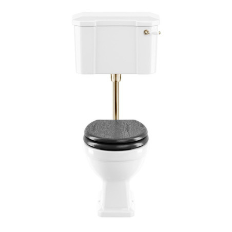 Lichfield toilet med lav cisterne – klassisk model