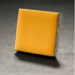 Tiles in lava rock with icing 1 cm